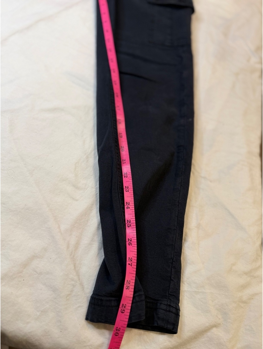 AE Faded Black Stretch Cargo Straight Pants - Picture 3 of 8